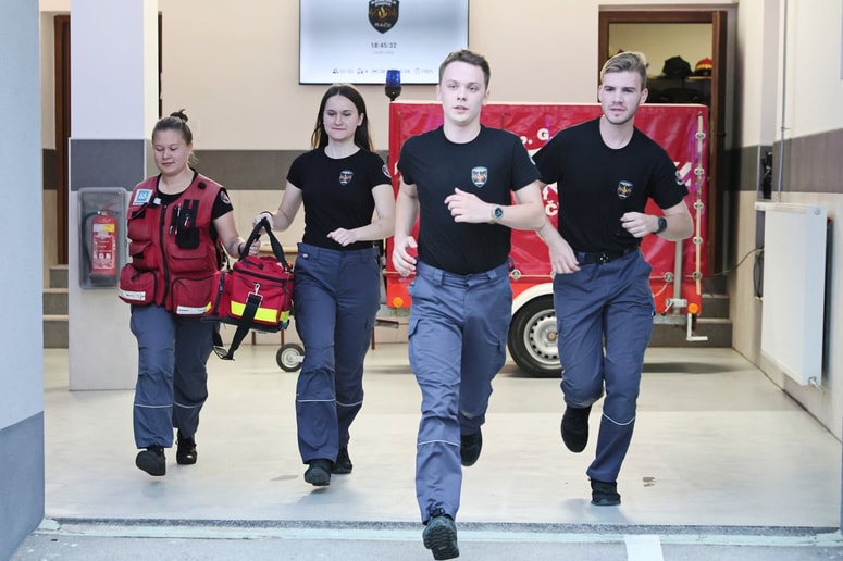 Glavna fotografija članka:Prostovoljni gasilci Rače ob močnem vetru pozivajo k strpnosti: Posredovali bomo, ko bodo razmere varne