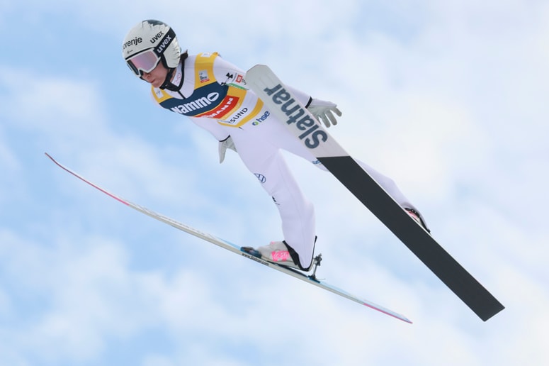 Glavna fotografija članka:Zaradi napovedi močnega vetra ženski trening v Planici prestavljen