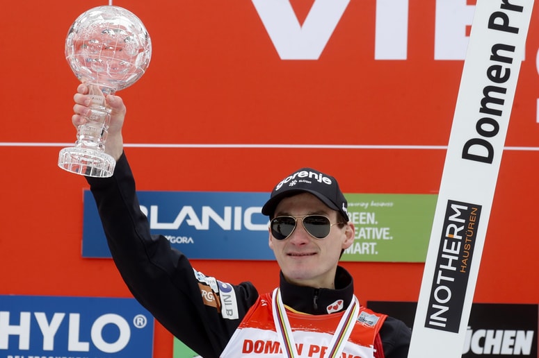 Glavna fotografija članka:(FOTO) Domen Prevc v Planici z drugim mestom potrdil še mali globus za polete