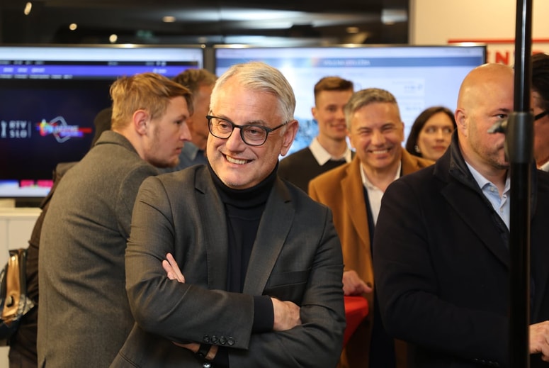 Kolegi pri Matjažu Hanu cenijo njegov občutek za politiko. 