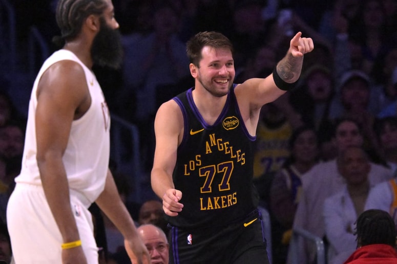 Luka Dončić je na zadnji tekmi Clevelandu nasul 42 točk.