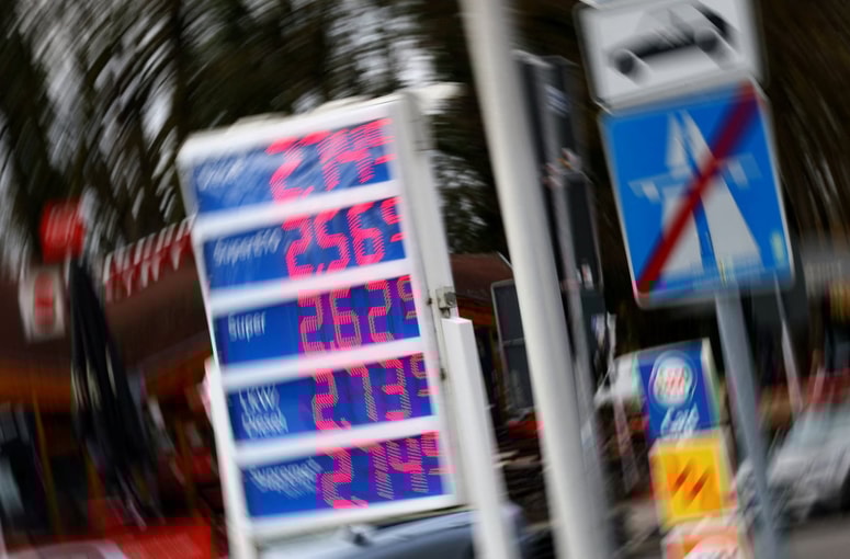 Glavna fotografija članka:Cena dizla v Nemčiji prvič čez 2,50 evra za liter