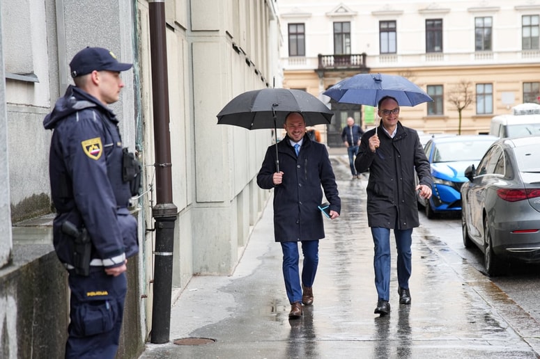 Jernej Vrtovec in Anže Logar