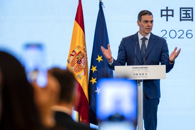 Španski premier se je pridružil vrsti visokih predstavnikov iz Velike Britanije, Kanade, Finske in Irske, ki so letos že obiskali Kitajsko.