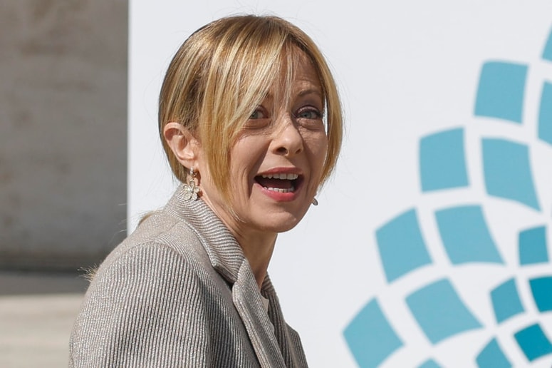 Giorgia Meloni je že ob prevzemu oblasti obljubila strog boj proti nezakonitim migracijam in k podobni politiki redno poziva tudi druge evropske partnerje.