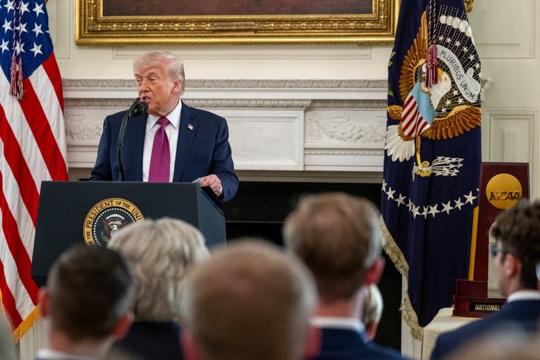 Trump je v torek podaljšal premirje z Iranom