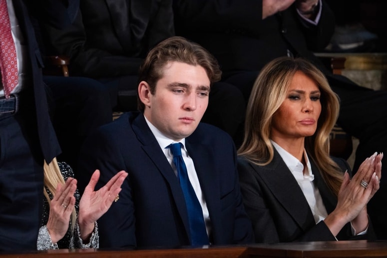 Barron in Melania Trump imata oba tudi slovensko državljanstvo.