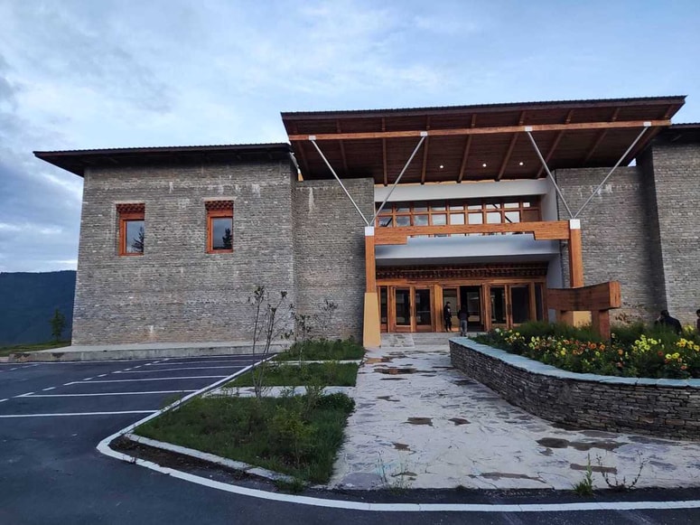 Gelephu Mindfulness City je zasnovan kot novo gospodarsko središče južne Azije, ki temelji na trajnosti, spoštovanju narave in družbeni blaginji.