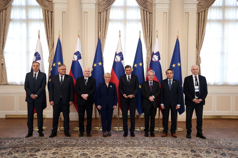 Borut Pahor vodi društvo Prijateljev Zahodnega Balkana. 