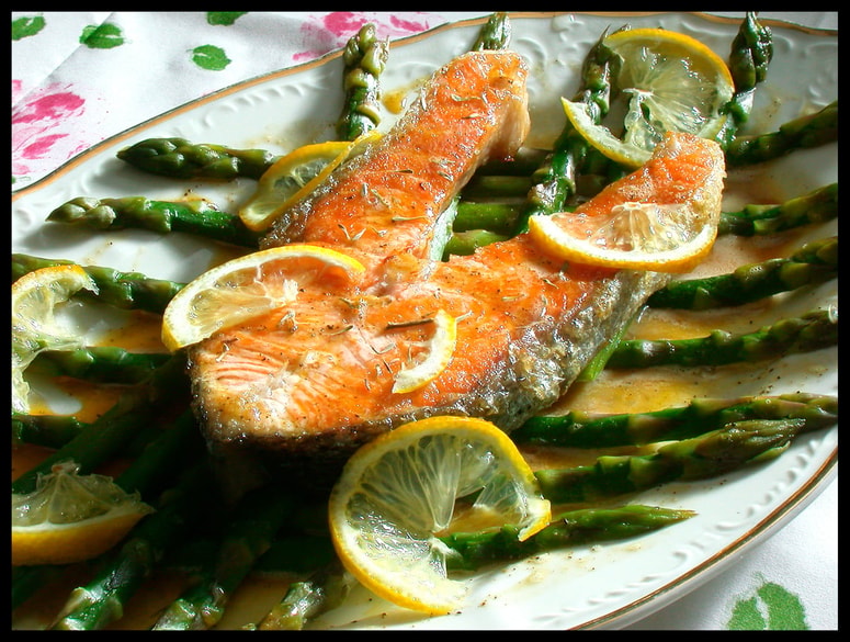 Glavna fotografija članka:(RECEPT) Losos s šparglji