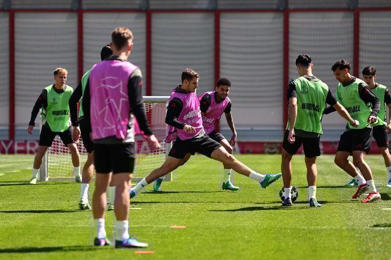 Glavna fotografija članka:Šport na TV