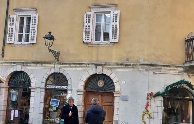 Novembra lani je 55-letna Ukrajinka z nožem pokončala svojega devetletnega sina.