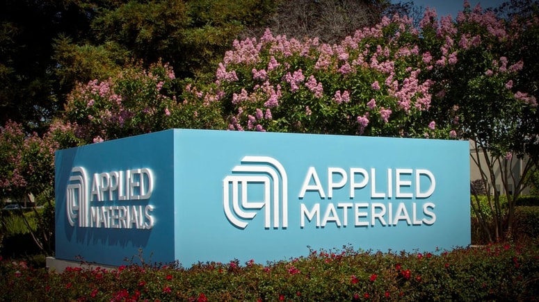 Pisma so prejela najmanj tri velika ameriška podjetja, ki imajo na Kitajskem pomembne poslovne interese, med njimi je Applied Materials. 