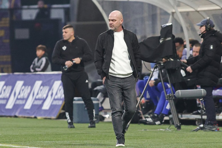 Zadnje soočenje Feđe Dudića in Jugoslava Trenčovskega se je v Ljudskem vrtu končalo z remijem 2:2. 