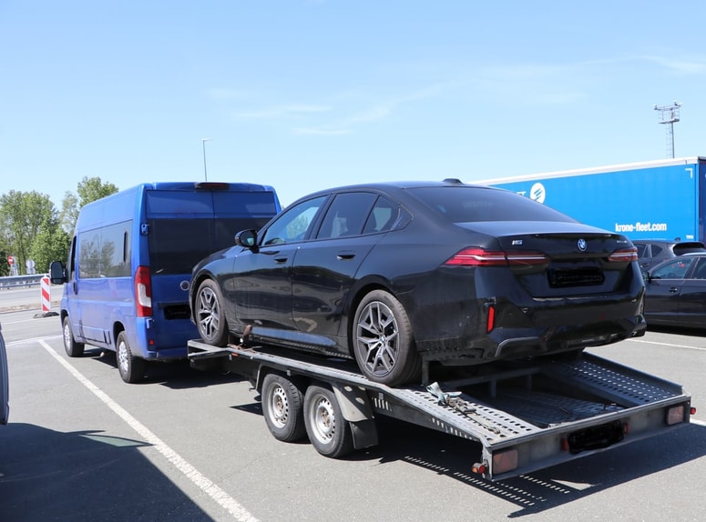 Vrednost vozila je okrog 70.000 evrov.