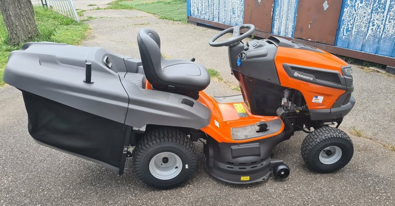 Kosilnica, ki je bila odtujena iz klubskih prostorov. 