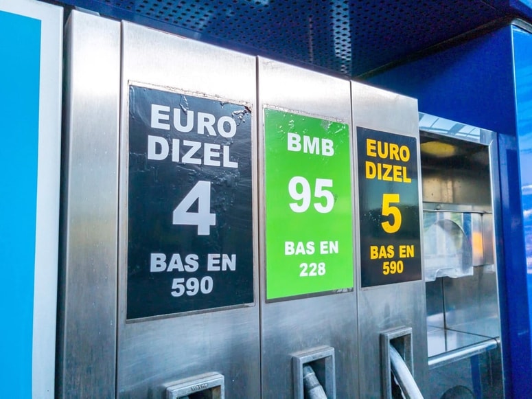 Glavna fotografija članka:Hrvati poslej s prilagodljivim DDV-jem na gorivo