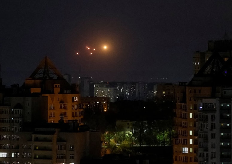Ruski napadi so terjali dve življenji v regiji Odesa.