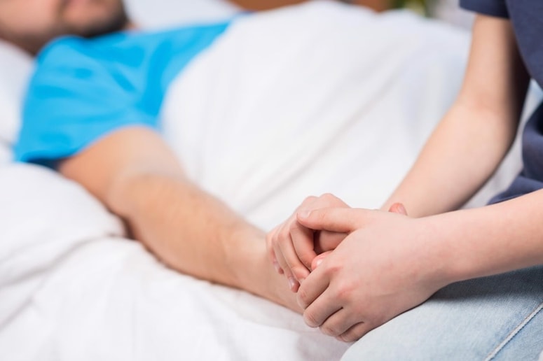Sledilce je spodbudila, naj uživajo v naravi in cenijo trenutke, ki jih denar ne more kupiti.