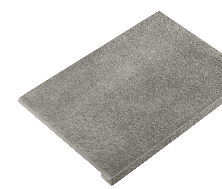 Stopniščni element 