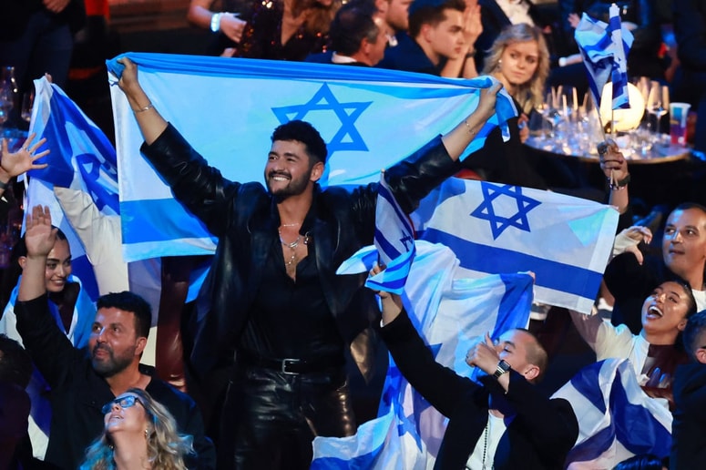 Izrael je na letošnji Evroviziji predstavljal Noam Bettan in spet je posegel po najvišjih mestih. Realno?  