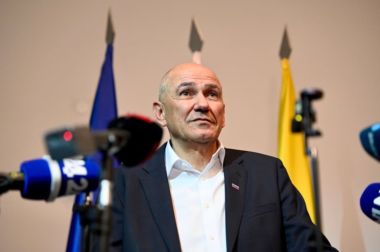 Glavna fotografija članka:Tuji mediji o Janezu Janši: Slovensko vlado bo vodil nacionalist