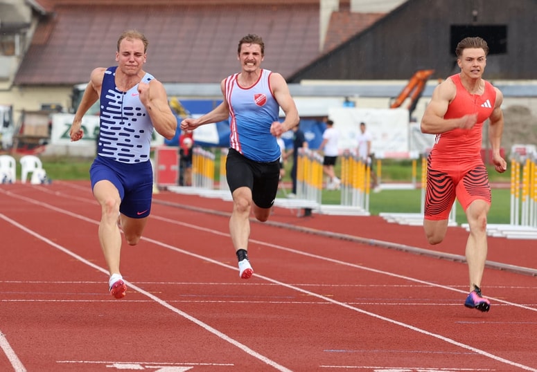 Ptujski sprinter (levo) je drugič v petih dneh tekel odlično in zmagal.