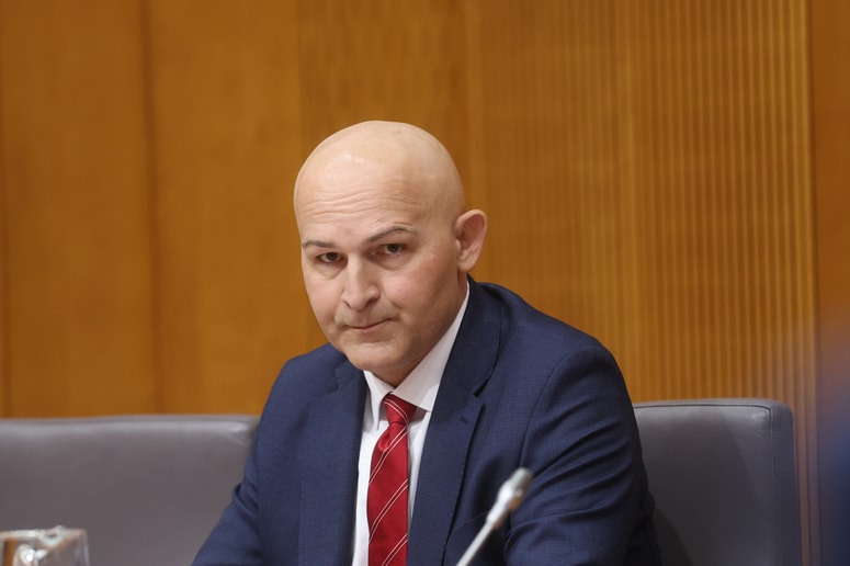 Borut Rončević: "Prihodnosti naše države ne določajo predvsem naravni viri ali geografska lega, temveč znanje ljudi."