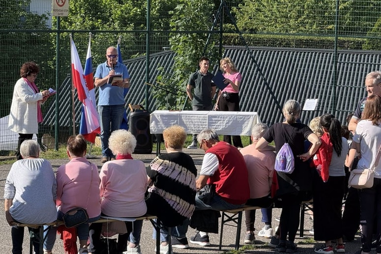 Uvodoma je spregovoril predsednik sveta MČ Ivana Cankarja Jure Legvart. 
