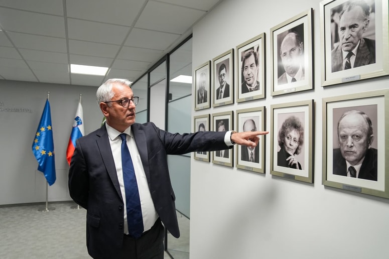 Iz SD pod vodstvom Matjaža Hana prihajajo različne informacije o stanju v stranki. Zaradi nesklepčnosti je bila že dvakrat odpovedana seja predsedstva. 