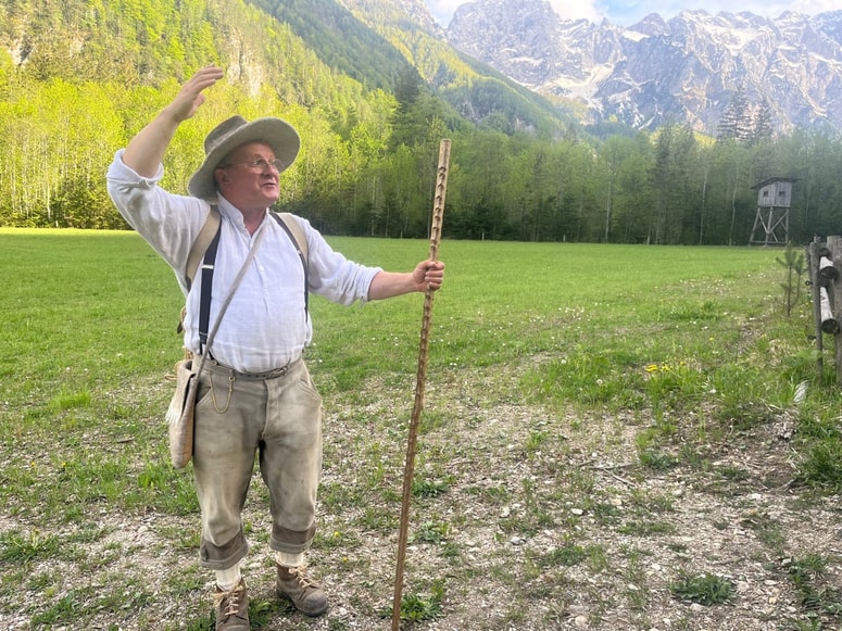 S pastirjem po Logarski dolini - nov turistični produkt hotela Plesnik. 