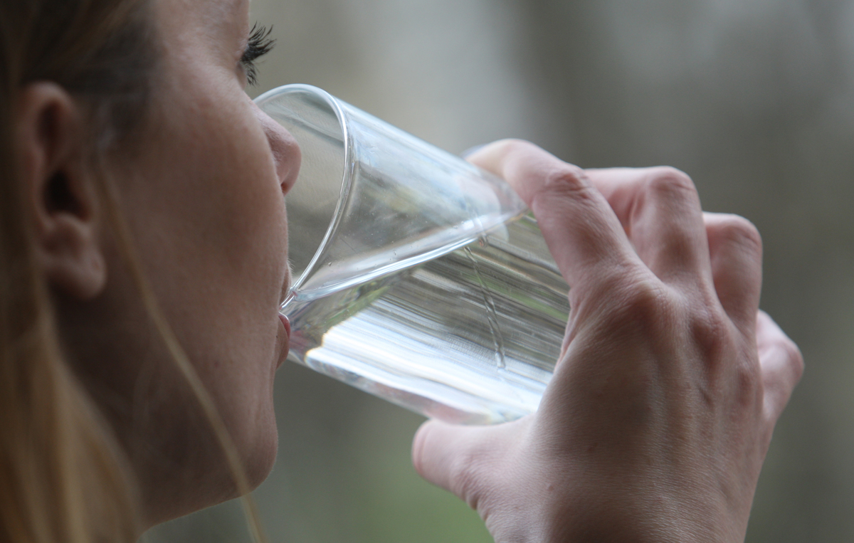 Voda iz pipe ima 28 stopinj Celzija: "Tega noče piti niti pes"