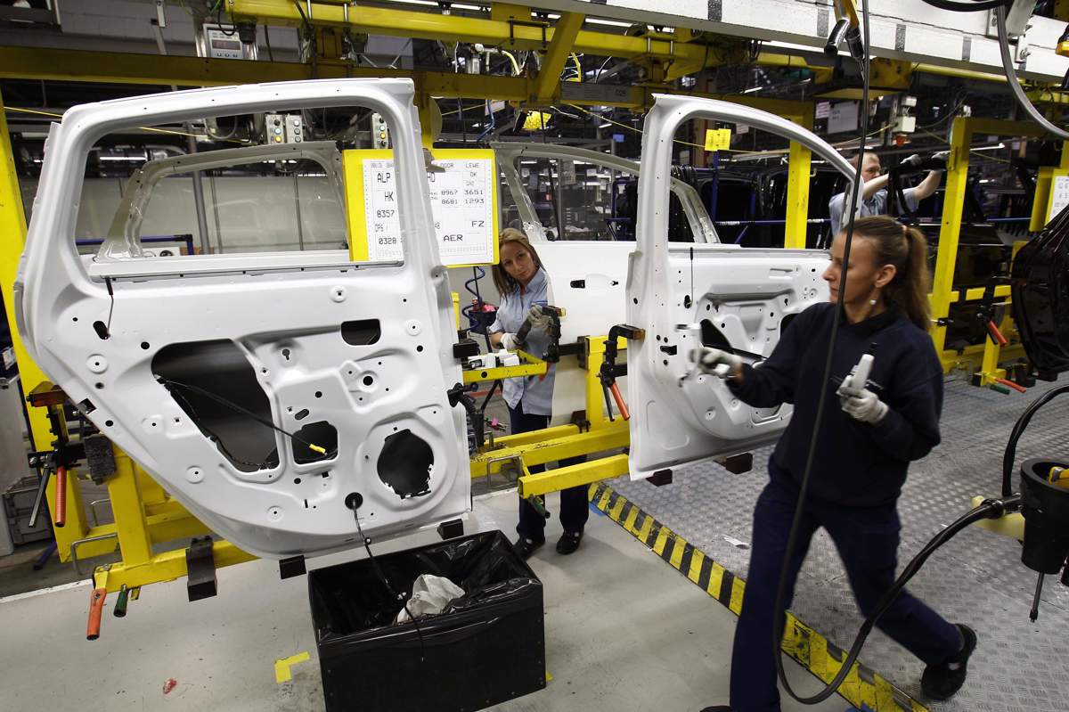 Projekt Magna: "Avtomobilska industrija se vrača v regijo"