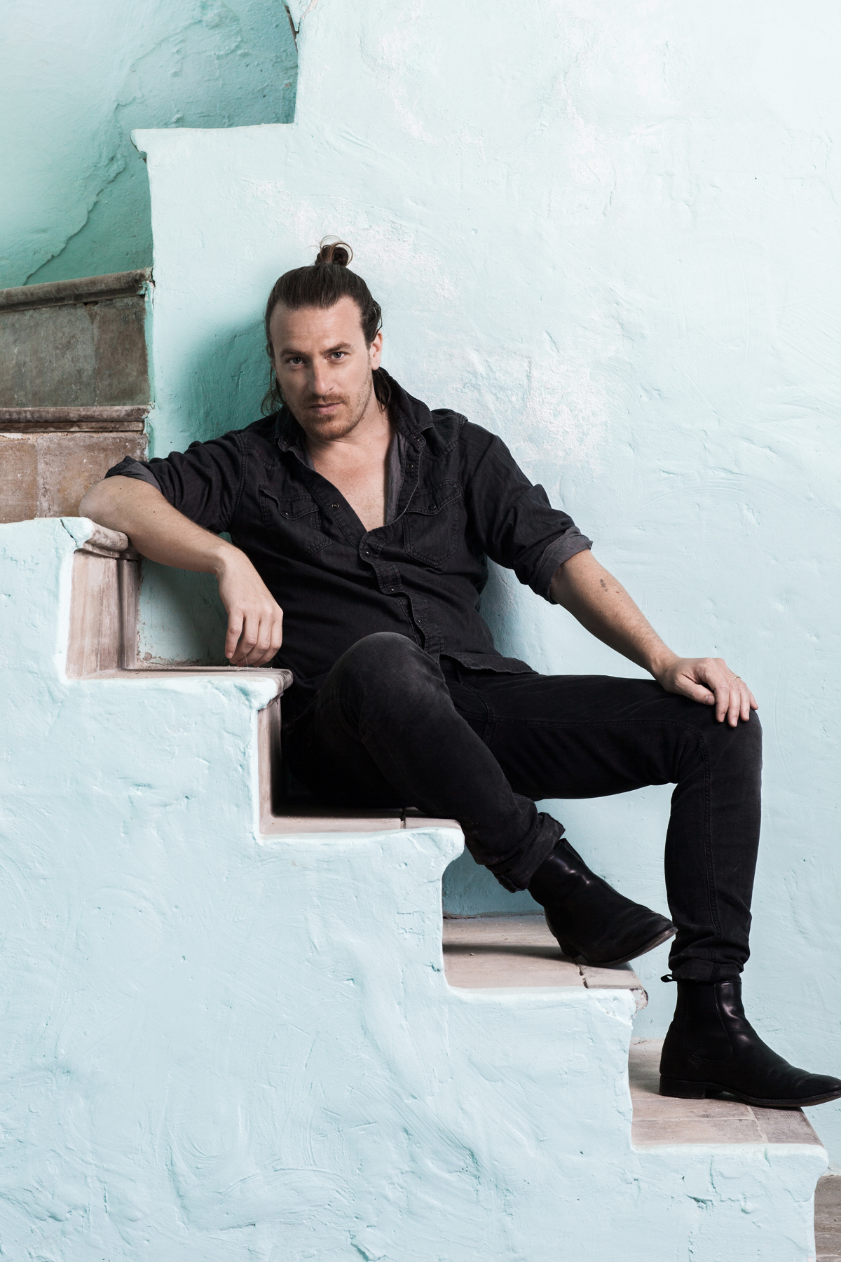 K nam prihaja mojster elektroswinga!