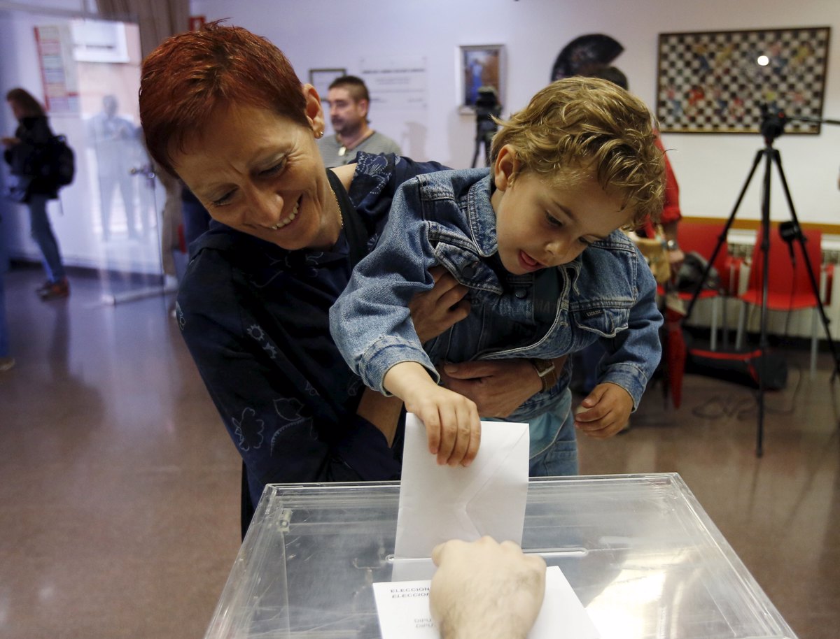 Katalonska vlada objavila končne rezultate nedeljskega referenduma