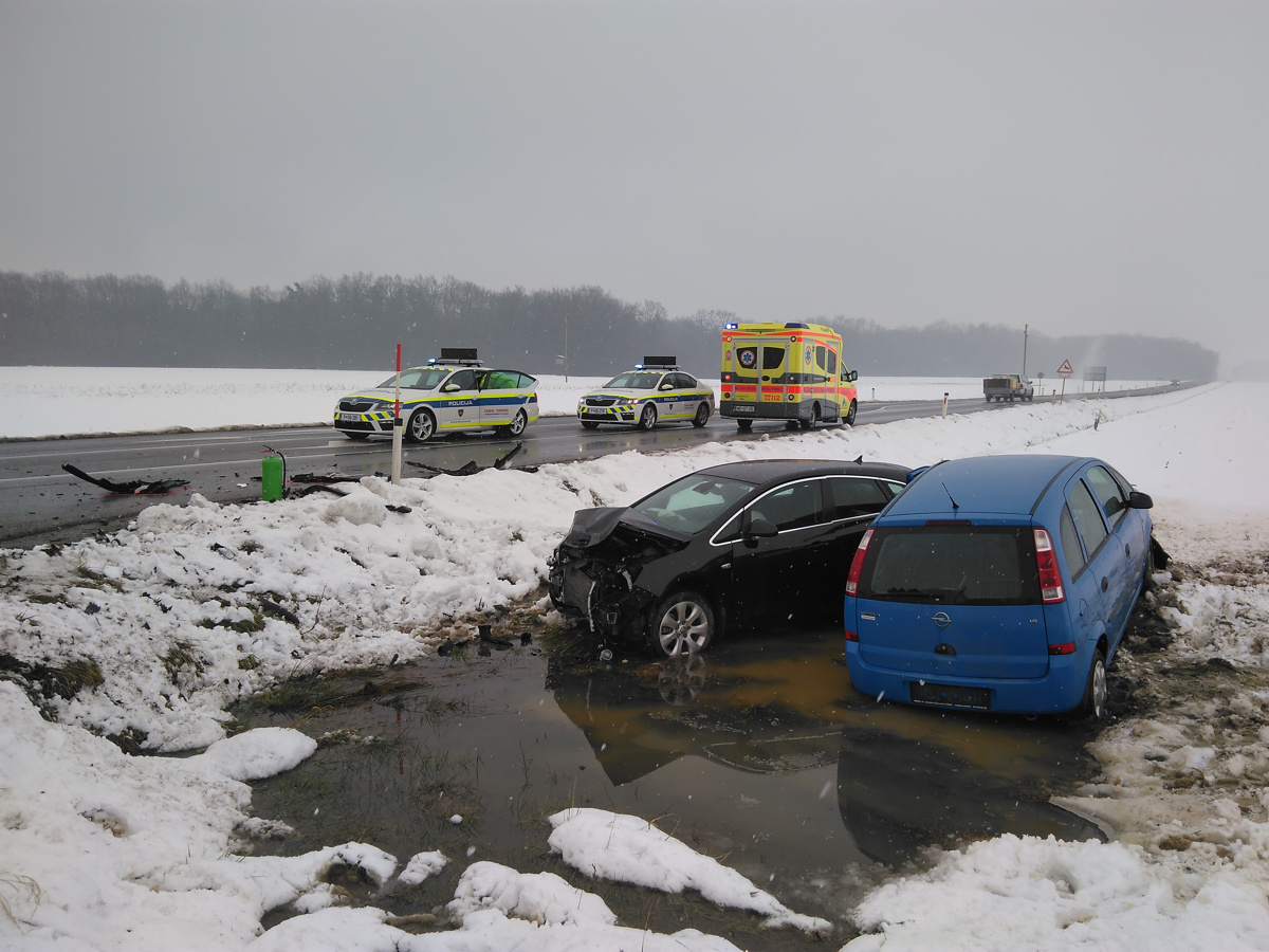 (VIDEO) Pasti pomurskih cest: Kaj se dogaja na goričkem Hockenheimu