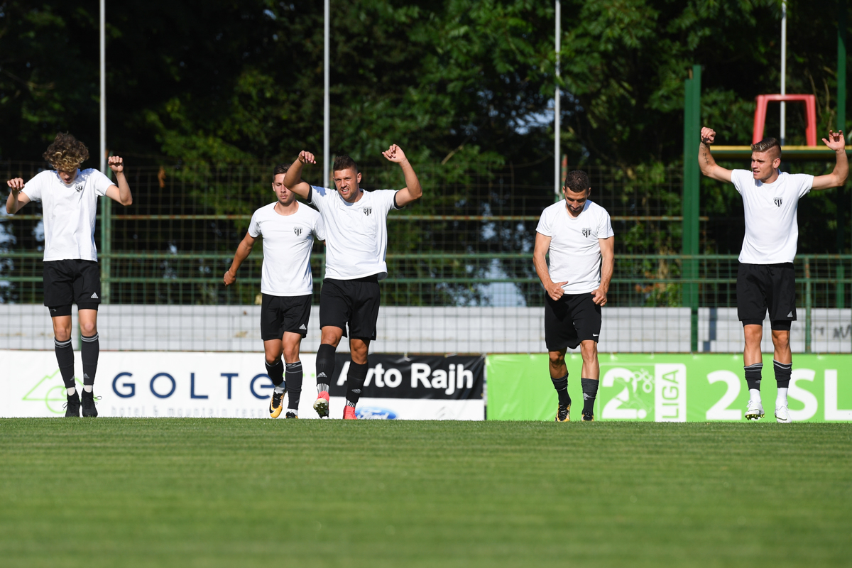 (FOTO) Muraši že trenirajo