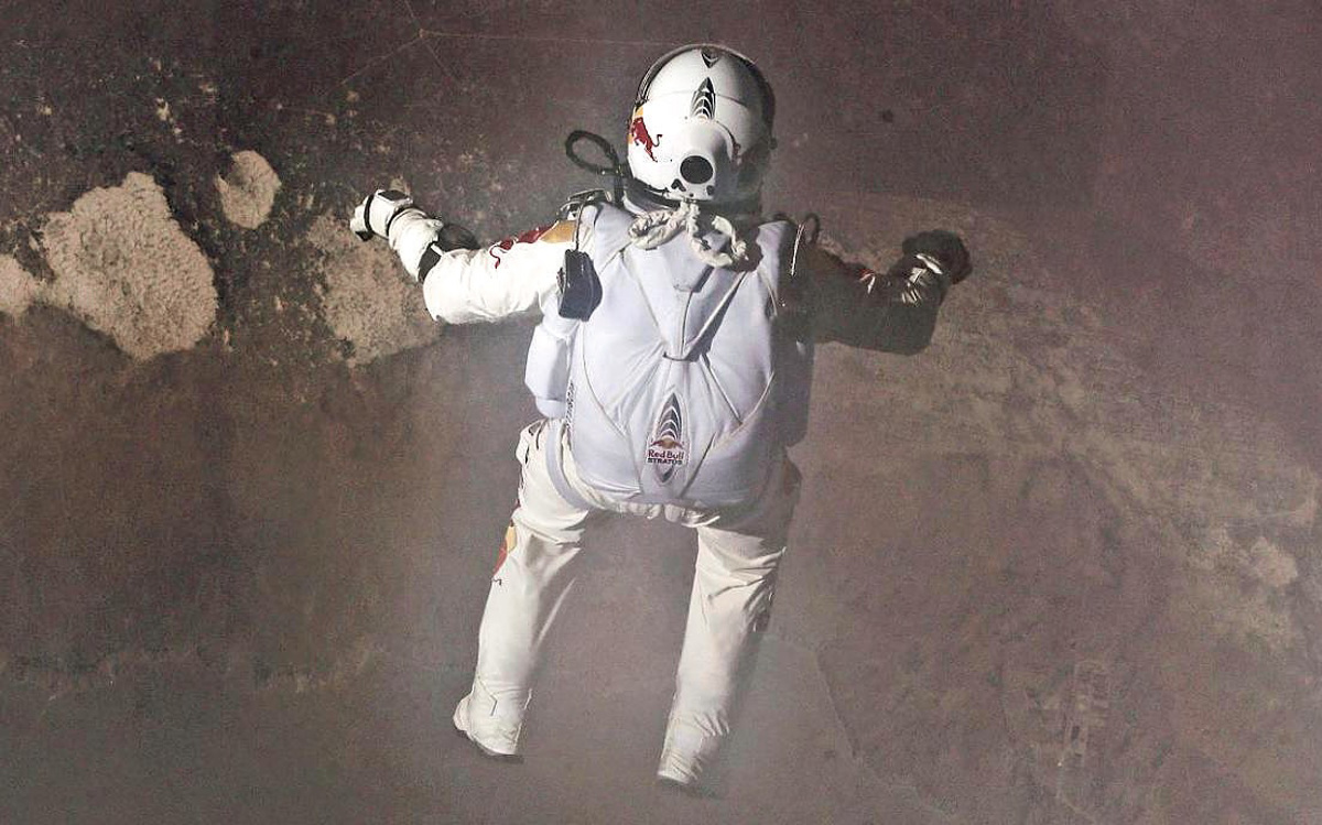 Potrjeno: Baumgartnerjeva obleka je prebila zvočni zid