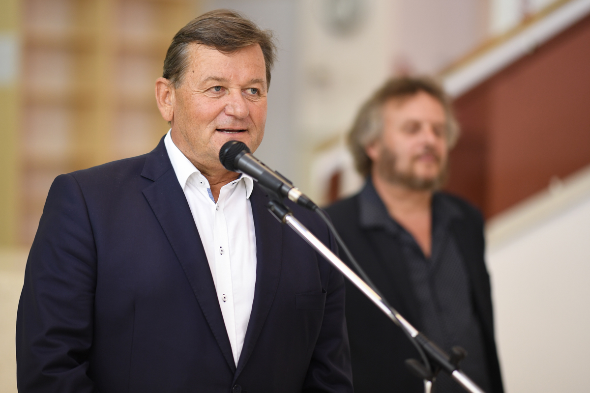 Ocenjevanje županov mestnih občin: Jevšek končal v sredini