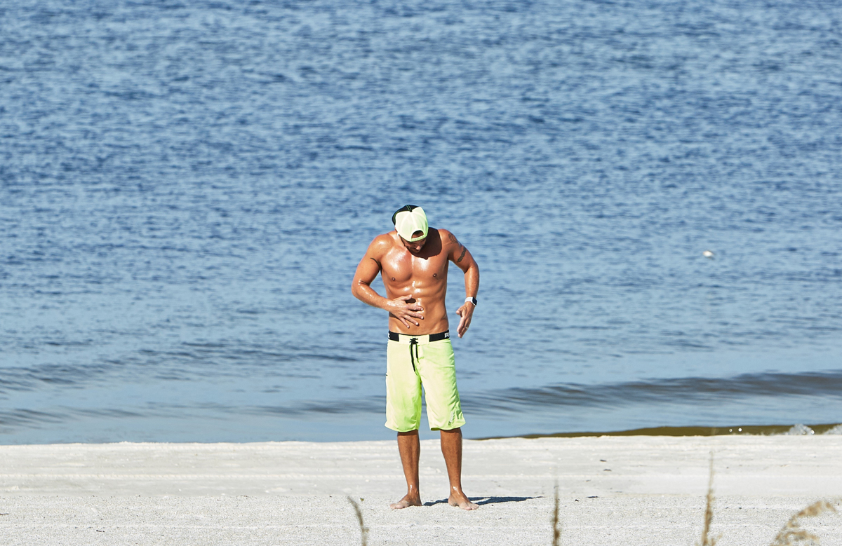 (FOTO) Vroči zvezdnik 90-ih še vedno trd kot kamen