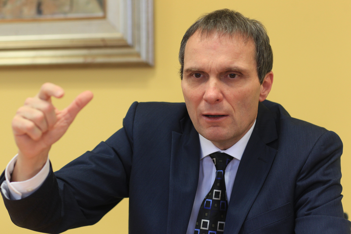 Marjan Papež: Koalicijske obljube višajo pokojnine