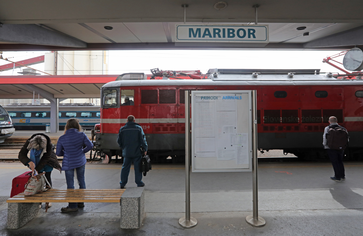 Kako pogosto se šef SŽ vozi z vlakom