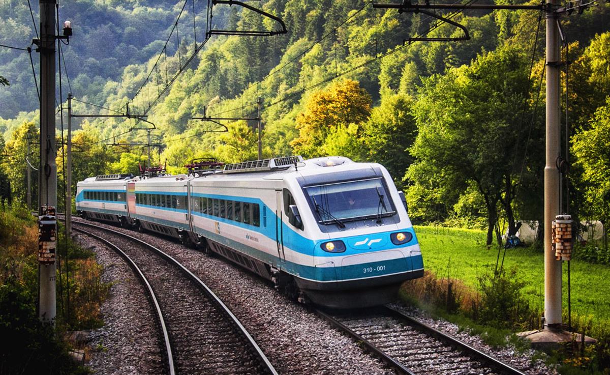 Pustite se zapeljati – z vlakom