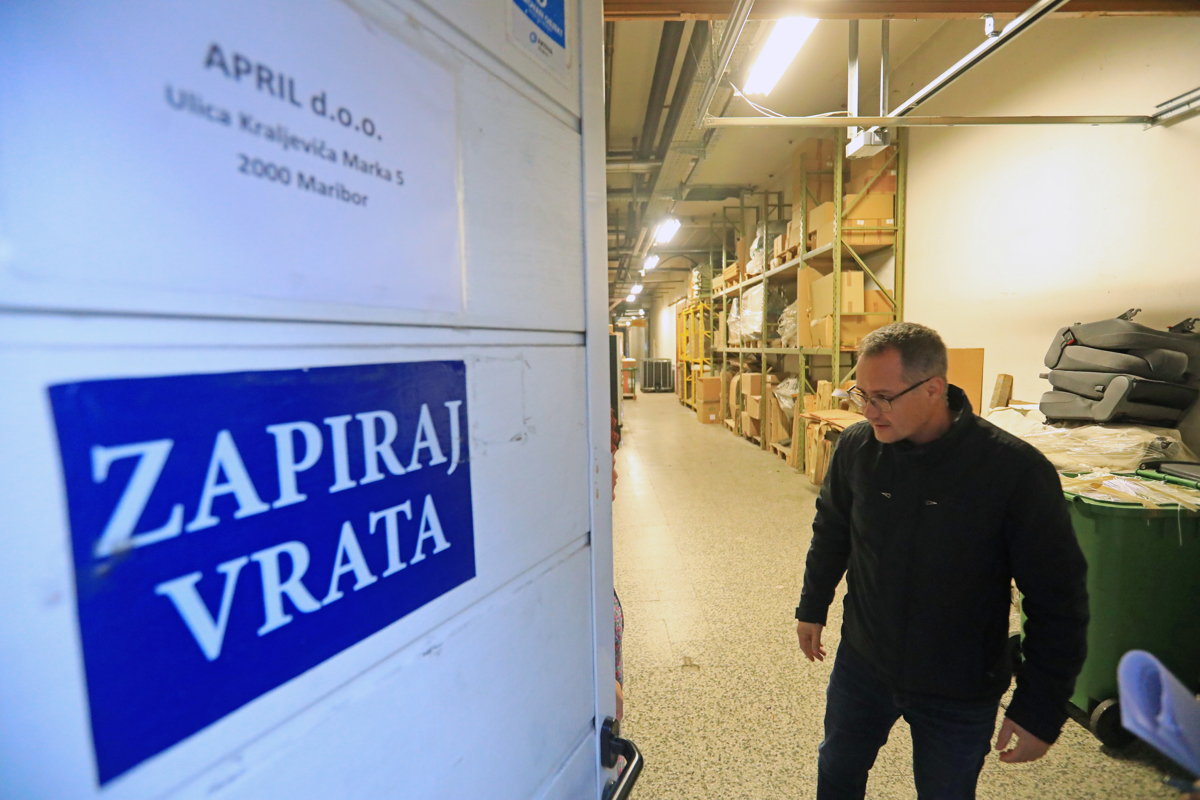 April: Šivilje podpisov za stavko niso zbrale