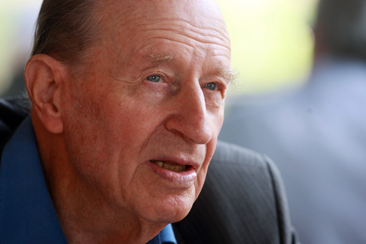 100 let Zorka Simčiča: Človek ne podari ničesar, če ne podari samega sebe
