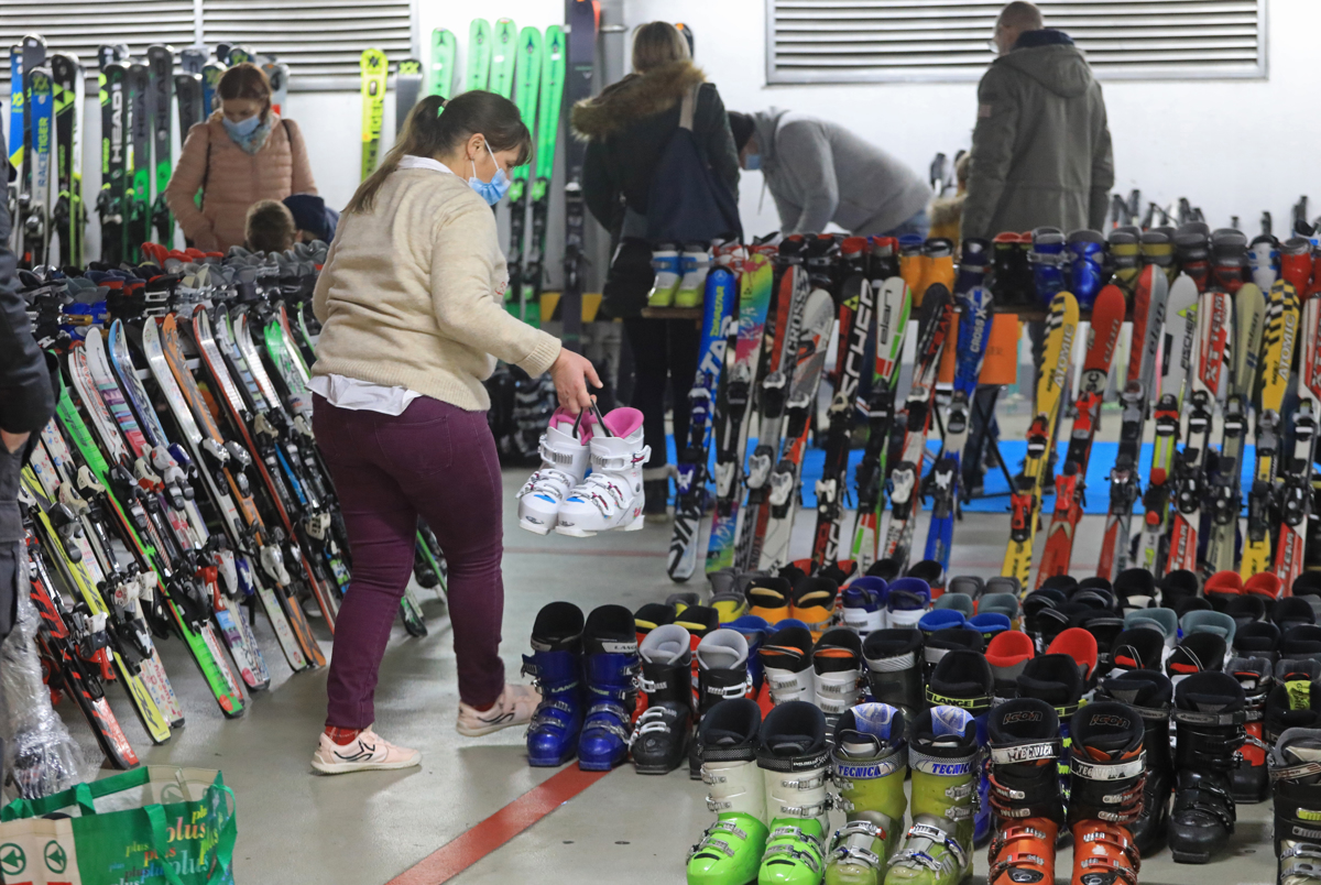 Sejem smučarske opreme v Europarku: Po opremo za aktivno zimo
