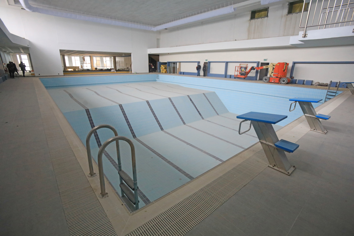 Mariborska občina: Kljub izteku roka investiciji v kopališču Pristan še nista končani
