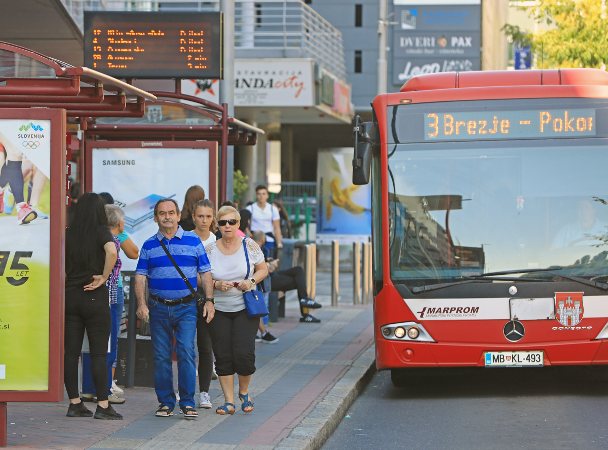 V Mariboru od jutri spet mestni avtobusni prevoz, zagnali bodo tudi gondolo