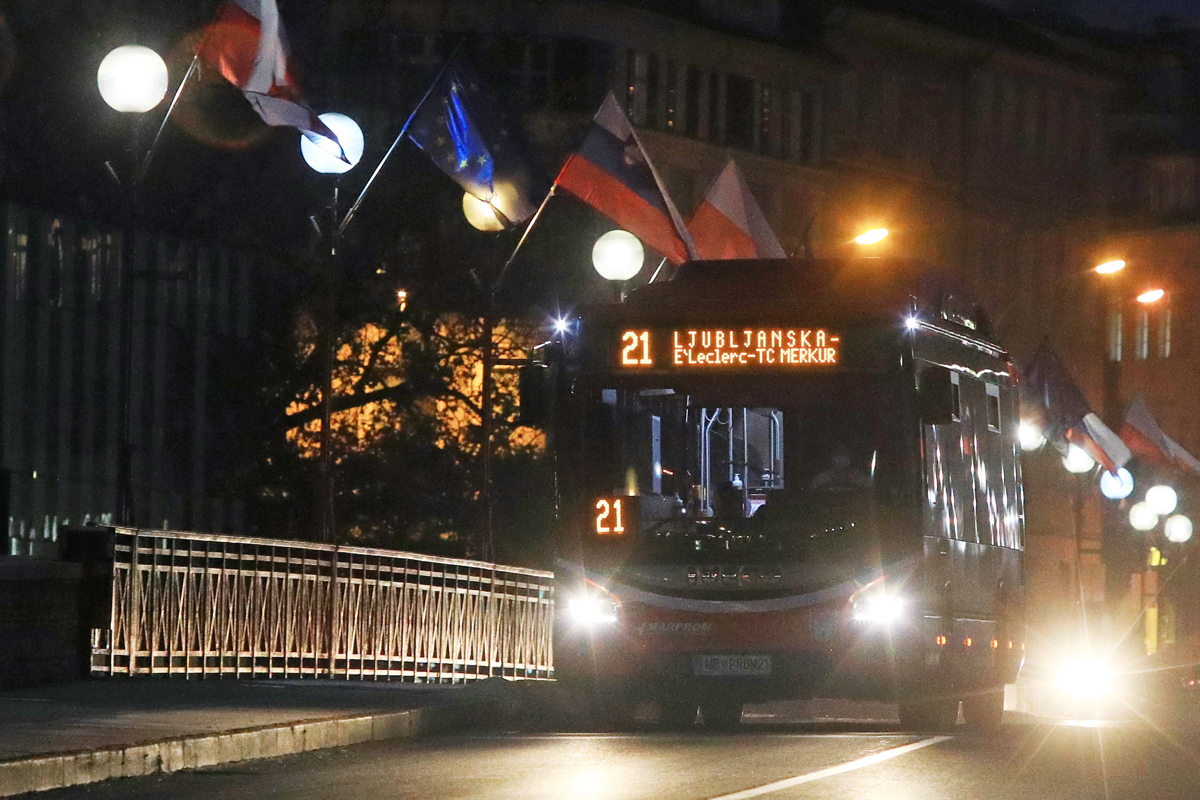 Na silvestrovo v Mariboru brez nočnih voženj avtobusov in gondole