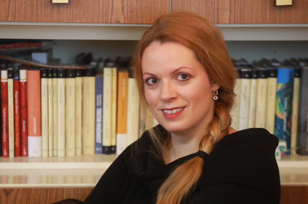 (INTERVJU) Tanja Petrič: Simon Gregorčič je dobil za zbirko hišo, danes ne bi dobil niti letne najemnine za enosobno stanovanje